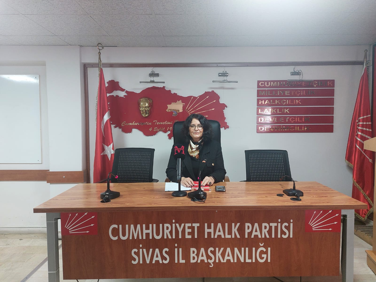 Nilgün Korkmaz"Cumhuriyeti’nin kurucusu Gazi Mustafa Kemal Atatürk ve tüm devrimcileri bugün bir kez daha saygı ve minnetle anıyoruz"