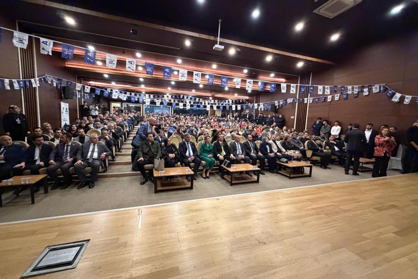 Anahtar Parti’de Toplu Katılım Coşkusu