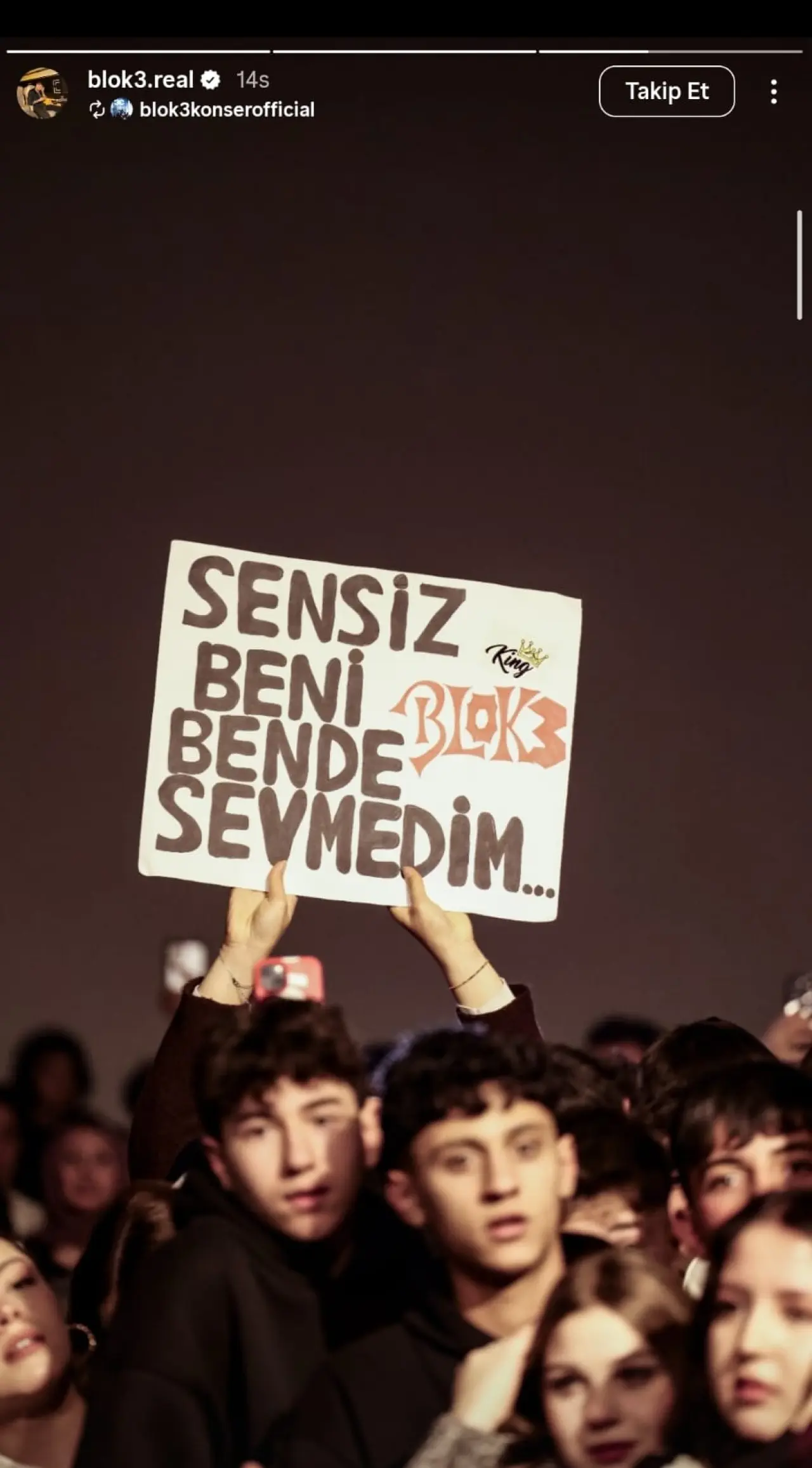 Soğuk hava engel olamadı, BLOK3 Sivas konseri yoğun ilgi gördü