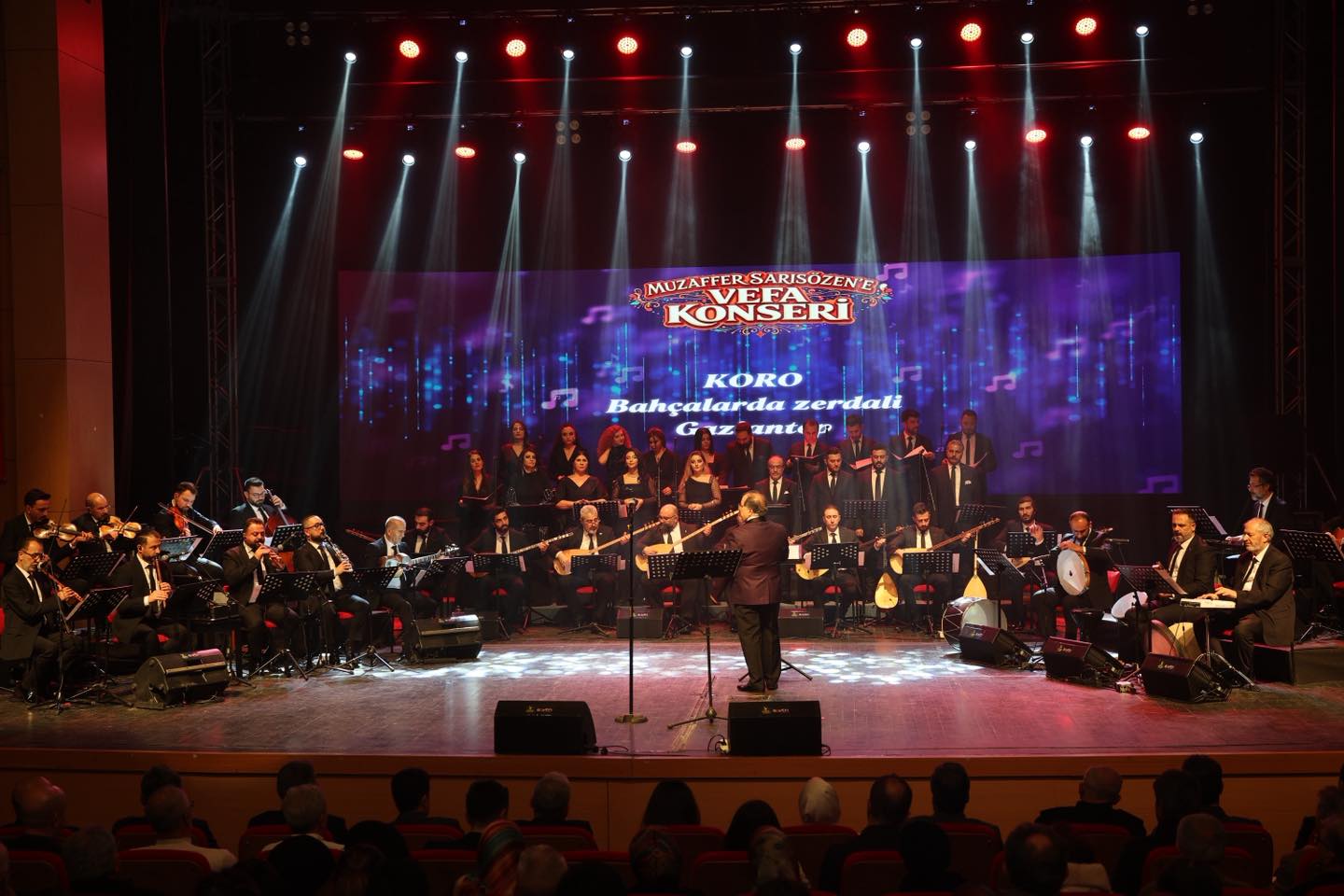 Türk halk müziğinin hafızası Muzaffer Sarısözen anıldı