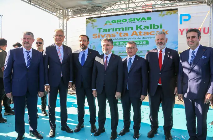 11. Agro Sivas Tarım, Gıda ve Hayvancılık Fuarı, Tarım ve Orman Bakanı İbrahim Yumaklı ve protokol üyelerinin katılımıyla açıldı