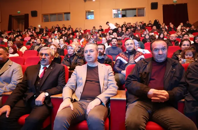 Sultan Şehir Sivas 13. Geleneksel Uluslararası Kültür ve Kardeşlik Şöleni gerçekleşti