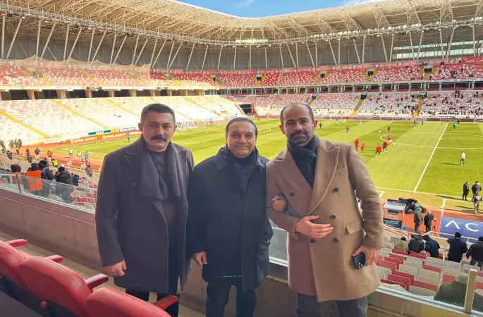 Halkın Vekilleri Sivasspor'a destek olmak için maçtaydı