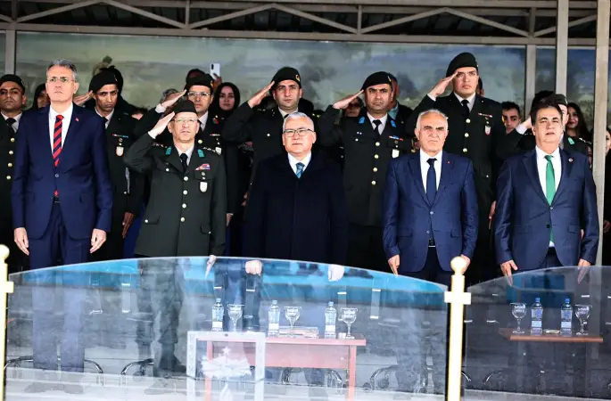 Sivaslı bedensel ve zihinsel engelli bireyler için temsili asker oldular