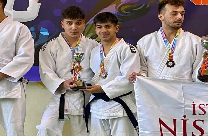 Cumhuriyet Üniversitesi Judo Takımı’ndan Önemli Başarı