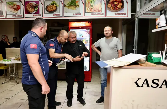 Zabıta Müdürlüğü ekipleri, sahada