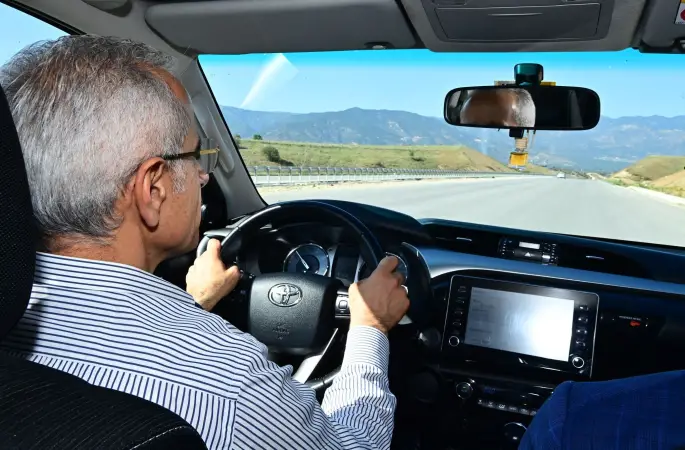 AYDIN-DENİZLİ OTOYOLU 17 EKİM’DE TRAFİĞE AÇILIYOR