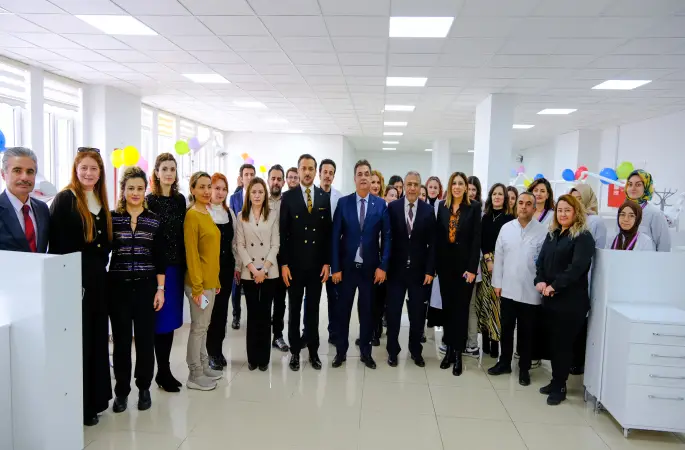 Diş Hekimliği Fakültesinde Klinik Ve Dersliklerin Açılışı Yapıldı