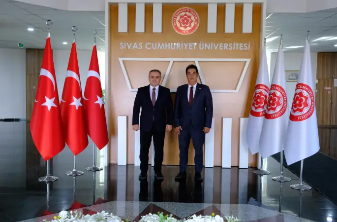 Sivas Cumhuriyet Üniversitesi ve Erciyes Üniversitesi Arasında İş Birliği Protokolü İmzalandı