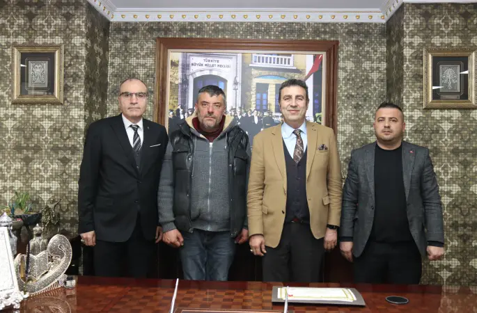 PAZARCI ESNAFI TEŞEKKÜR BELGESİ İLE ONURE EDİLDİ