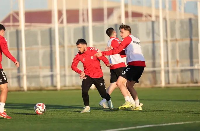 Özbelsan Sivasspor, Manisa FK Maçı Hazırlıklarına Başladı – 3 Kasım