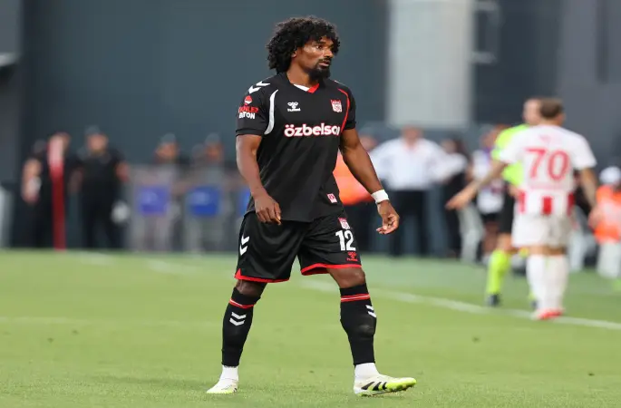 Teşekkürler Samuel Moutoussamy