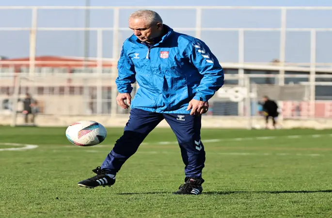 Rıza Çalımbay: Taraftarımızın Desteğini Arkamıza Almamız Gerekiyor