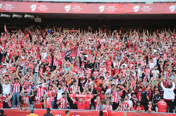 Net Global Sivasspor'dan Taraftarına "Sensiz Olmaz" Çağrısı