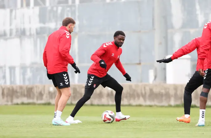 Özbelsan Sivasspor, Arca Çorum FK Maçı Hazırlıklarını Tamamladı – 12 Aralık