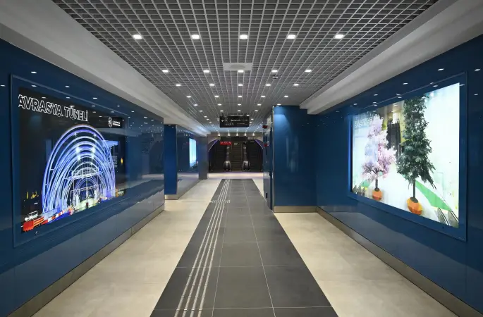 TÜRKİYE’NİN EN HIZLI METROSU YOLCU REKORU KIRDI