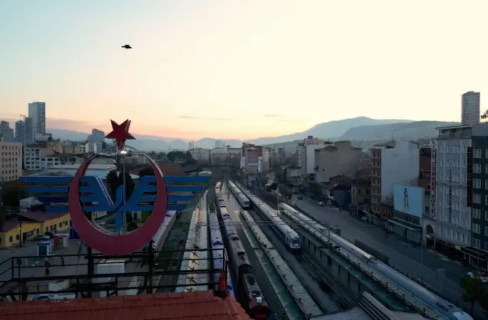 RAYLARDA YEŞİL DÖNÜŞÜM