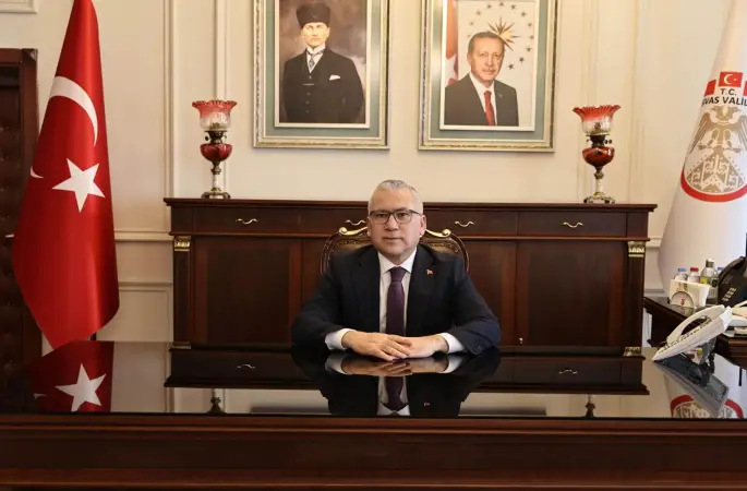 Sivas Valisi  Yılmaz Şimşek’in Yeni Yıl Mesajı