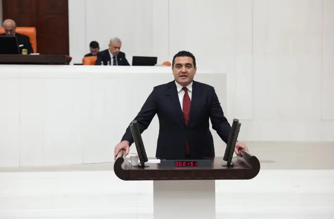 KARASU: MAYASINDA SÖKÜK OLANIN KARAKTERİ DİKİŞ TUTMAZ!