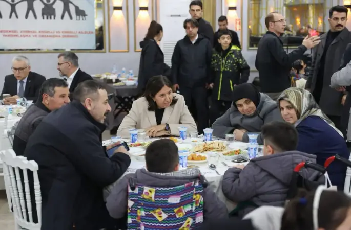 Ak Parti Genel Merkez Yerel Yönetimler Başkan Yardımcısı Semiha Ekinci’den Vefa Dolu Ziyaretler