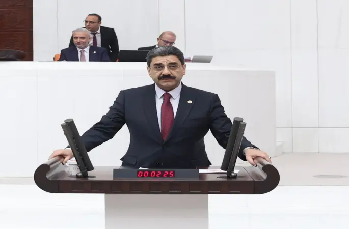 AK Parti Sivas Milletvekili Hakan Aksu'nun 23 Nisan Mesajı