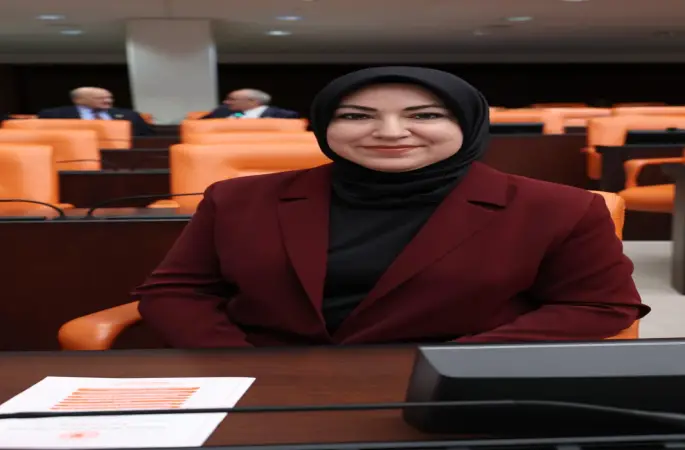 AK Parti Sivas Milletvekili ve Kadın Kolları Genel Başkan Yardımcısı Rukiye Toy, 15 Temmuz Demokrasi ve Milli Birlik Günü dolayısıyla mesaj yayınladı.