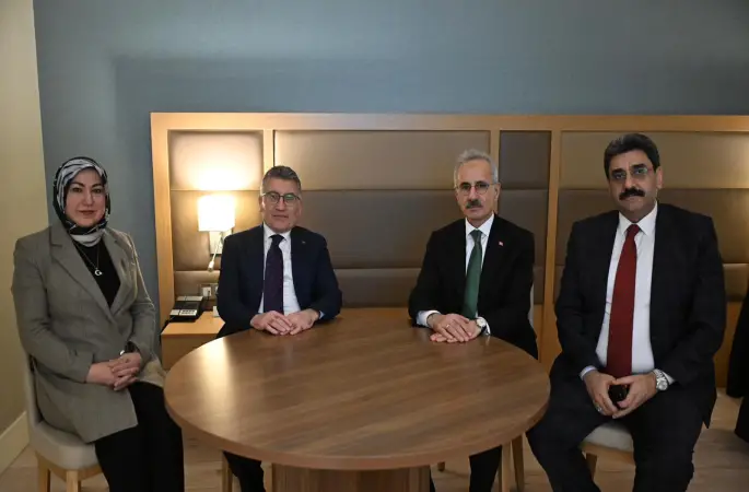 AK Parti Sivas Milletvekilleri Hakan Aksu ve Rukiye Toy’dan Kuzey Çevre Yolu ve Havalimanı Pisti Projelerine İlişkin Açıklama