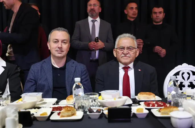 Başkan Uzun Kayseri'deki Hemşerilerimizle İftar Programında Buluştu