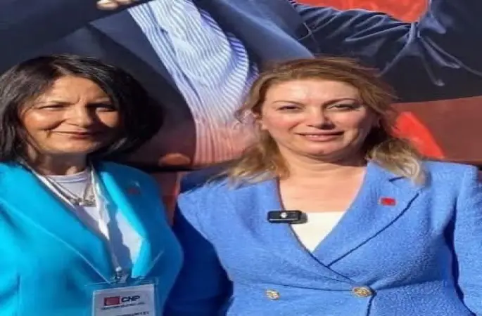Biz Cumhuriyet Halk Partisi Kadın Kolları İl Başkanları olarak, biat kültürünün atanmış piyonlarını dün de tanımadık bugün de tanımayacağız