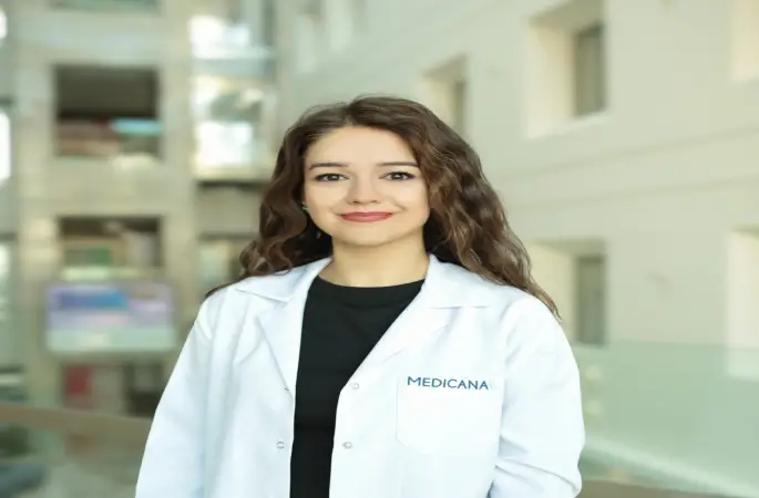 ÇOCUKLARDA İSHALDE EN BÜYÜK TEHLİKE: “GEÇER” DİYEREK BEKLEMEK!