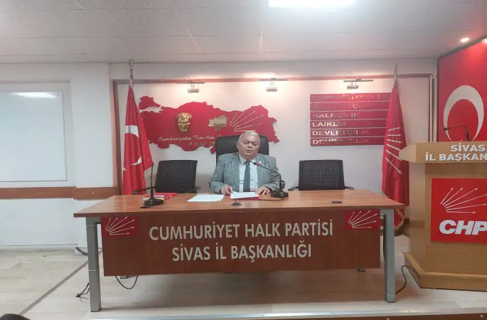 Cumhuriyet Halk Partisi İl Başkanlıkları 81 İlde Tutuklu Cumhurbaşkanı Adayı ve İBB Başkanı Ekrem İmamoğlu'nun mektubunu okudular
