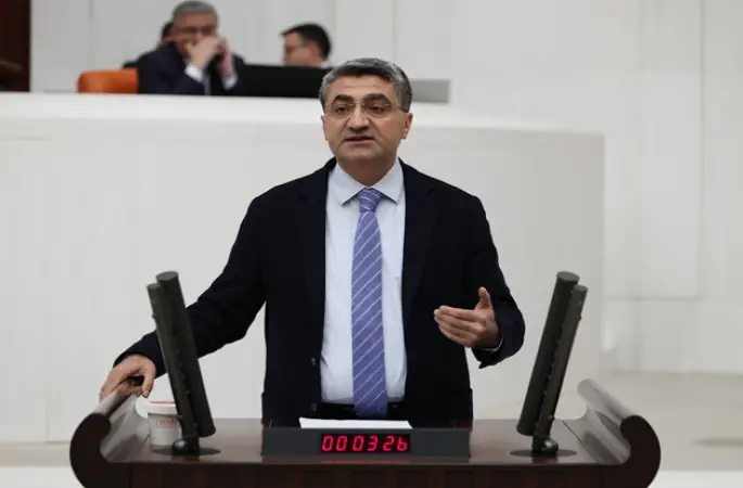 DEVA Partili Ekmen: Okul güvenliğinden televizyon yayıncılığına kadar pek çok alanda ciddi tedbirlere ihtiyaç var