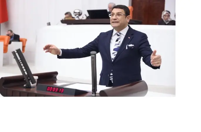 DEVA Partisi Ankara Milletvekili İdris Şahin, 12 Mart’ın ağır faturasını hatırlattı: “Sandığın sesini kestikleri her gün, Türkiye’nin geleceğinden çaldılar”