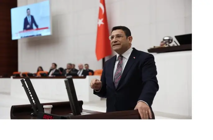 DEVA Partisi Ankara Milletvekili İdris Şahin'den cari açık ve petrol artışına sert uyarı:  “Cari açıktaki 15 milyar dolarlık devasa deliği hiçbir algı operasyonuyla kapatamazsınız!”