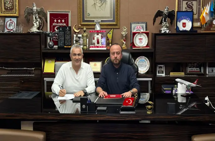 Mehmet Altıparmak Özbelsan Sivasspor’da