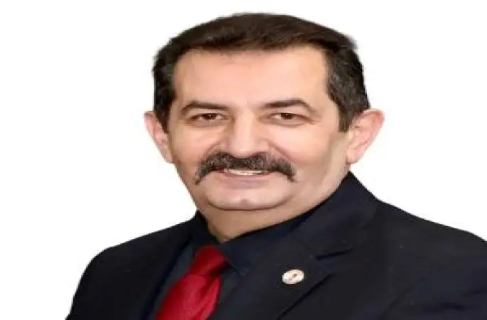 Hakan Sezerer"SİVAS’TA KARŞILIĞI OLMAYAN BİR PARTİNİN İL BAŞKANI, SİVAS SEÇMENİNE DERS VEREMEZ!."