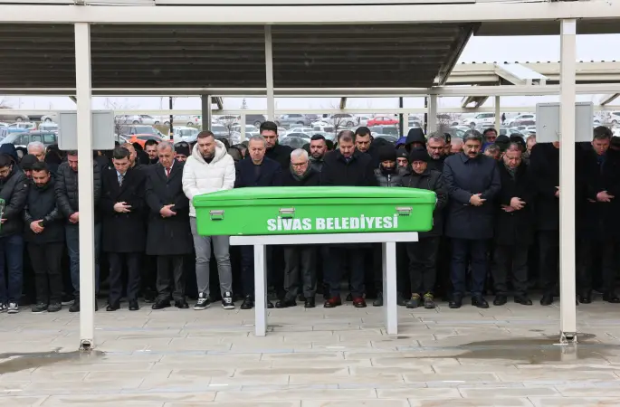 İş insanı Mustafa Kemal Yıldızdağı son yolculuğuna uğurlandı