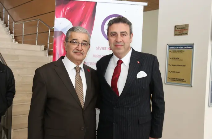 KAHVECİLER ODASINDA SEÇİM HEYECANI