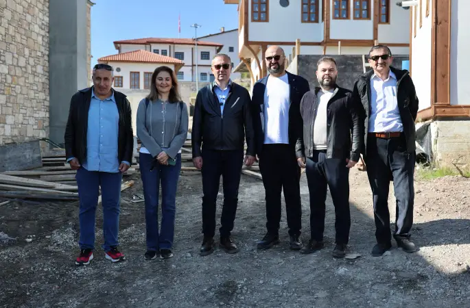 Sivas Belediye Başkanı Dr Adem Uzun ile Kale Projesi ve Kızılırmak Projelerini gezdik