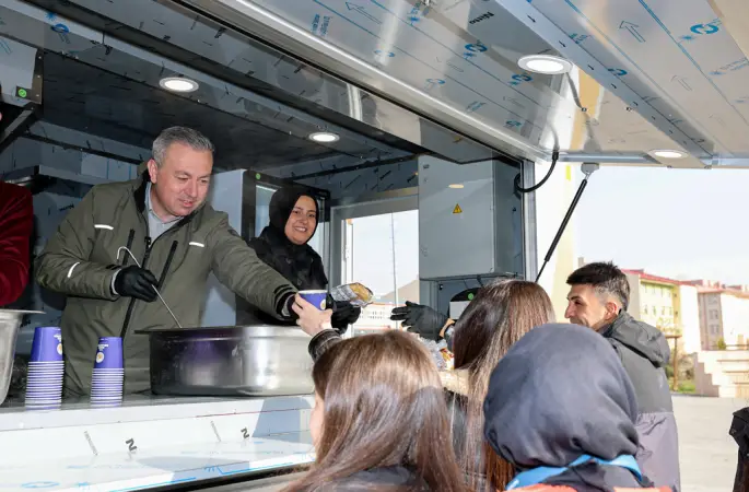 SİVAS BELEDİYESİ’NDEN ÖĞRENCİLERE BESLENME DESTEĞİ