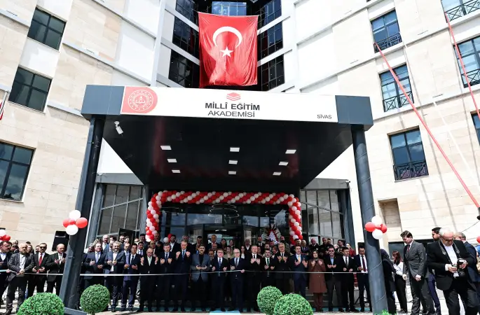 Sivas Öğretmen Akademisi açıldı
