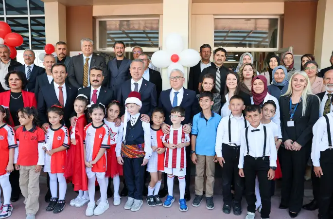 Sivas'ta İlköğretim Haftası Kutlandı