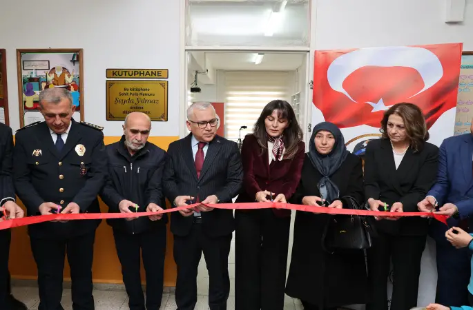 Sivas'ta Şehit Polis Şeyda Yılmaz Kütüphanesi Açıldı