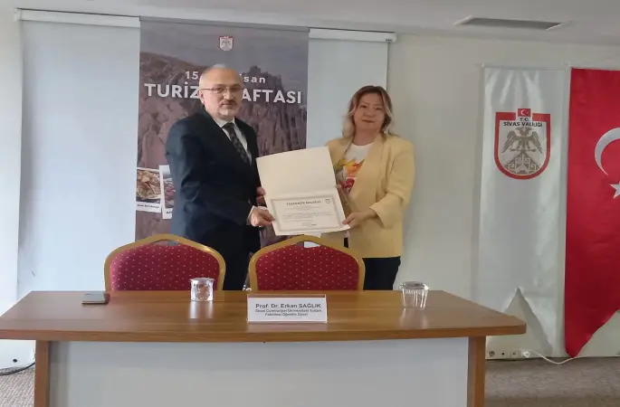 SİVAS’TA TURİZM HAFTASI COŞKUSU: MERKEZDEN İLÇELERE  KÜLTÜR, SANAT VE TARİH DOLU BİR HAFTA GERİDE KALDI