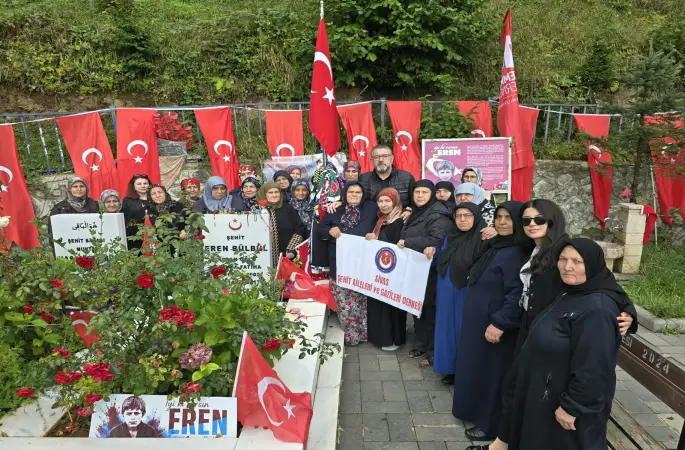 SİVAS’TAN EREN BÜLBÜL’ÜN ANNESİNE VEFA ZİYARETİ