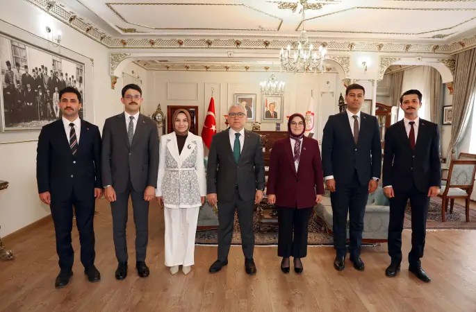 Vali Şimşek, Merkez Stajına Gidecek Kaymakamları Kabul Etti