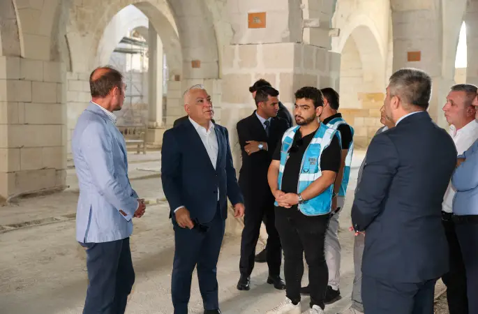 Vali Şimşek'ten Spor Tesisleri, Hastane ve Ulu Camii'nde İnceleme