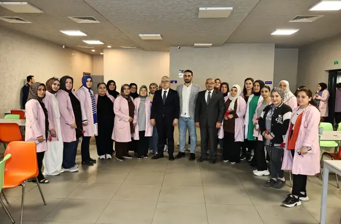 Vali Yılmaz Şimşek'ten 1 Mayıs Emek ve Dayanışma Günü Ziyareti