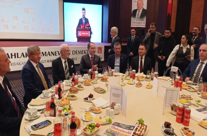 Yeniden Refah: Erbakan’ı Anma ve İftar programı düzenlendi