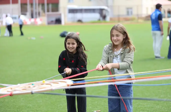 Yıldızeli’nde “Hayal Şenliği” ile Çocuklar Unutulmaz Bir Gün Yaşadı